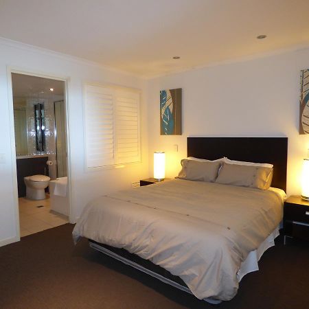איירלי ביץ' Marina View Apartment מראה חיצוני תמונה