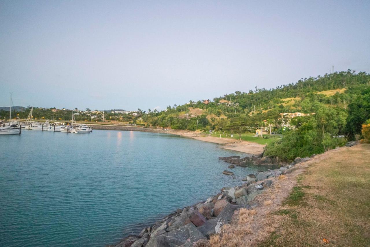 איירלי ביץ' Marina View Apartment מראה חיצוני תמונה